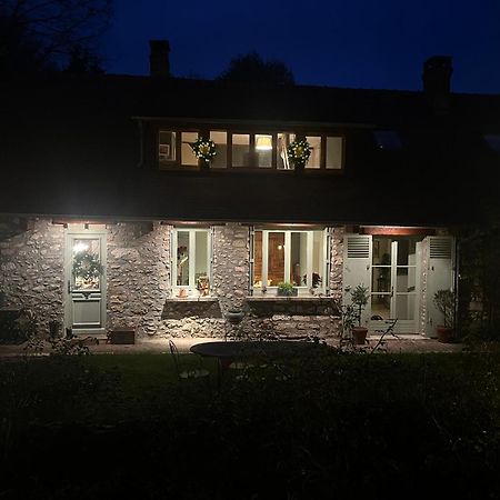 Le Clos Des Songes Blaru Exteriér fotografie