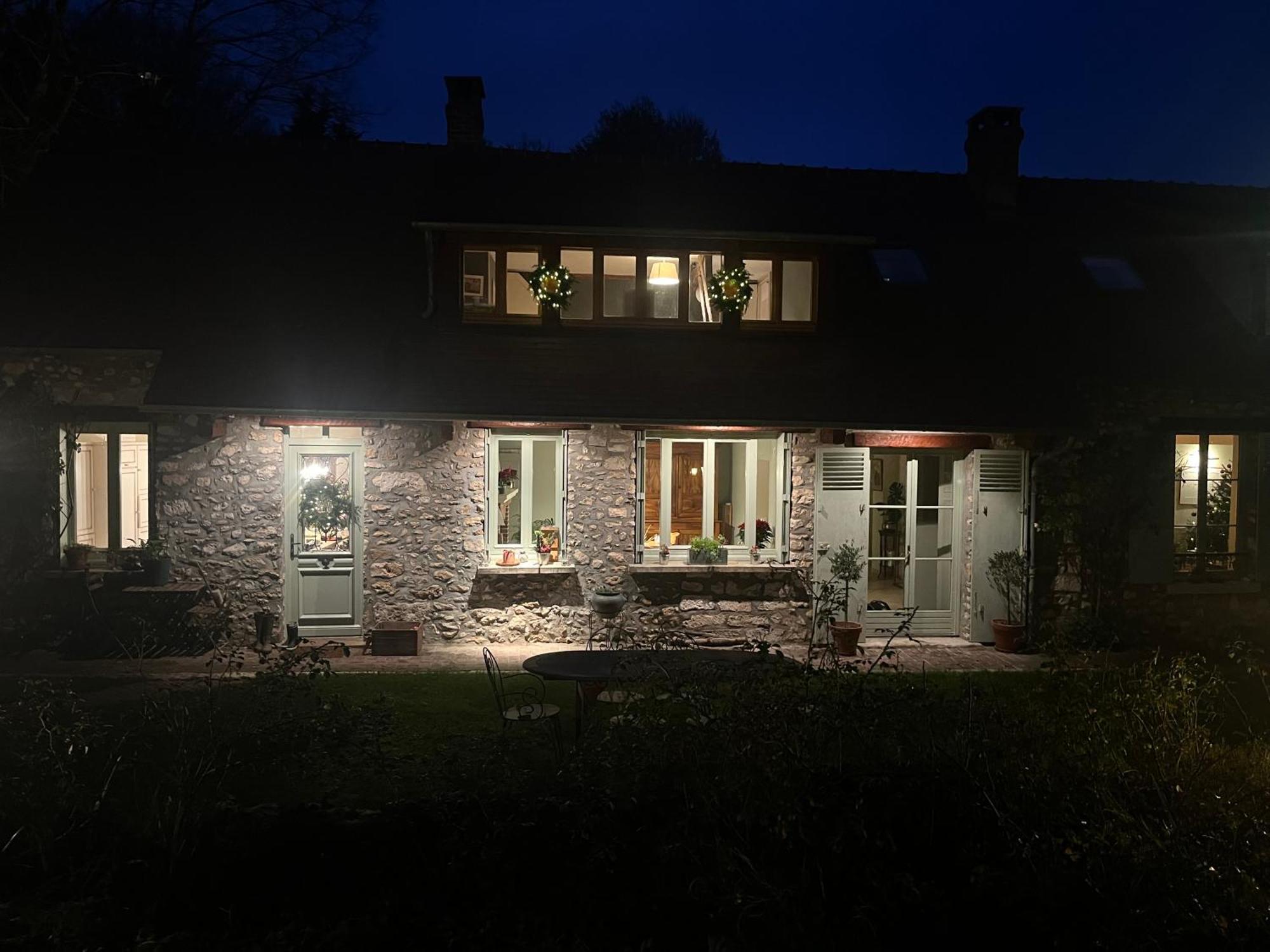 Le Clos Des Songes Blaru Exteriér fotografie